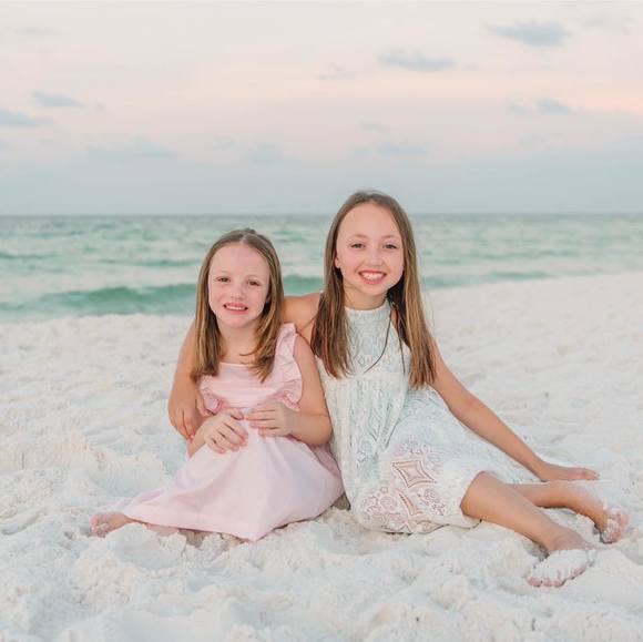 Meet your Posher, Amy - Picture 1 of 1